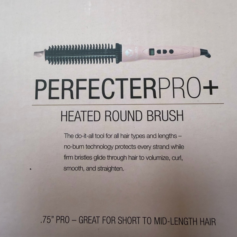 CALISTA*******Perfecter Pro+ Heated Round Brush - Pink .75 short-mid length hair